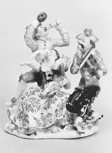 Drinking harlequin family