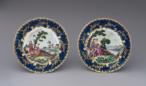 Pair of plates