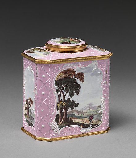 Tea caddy