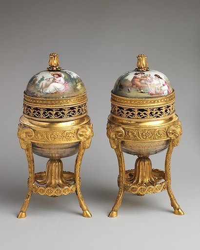 Pair of cassolettes