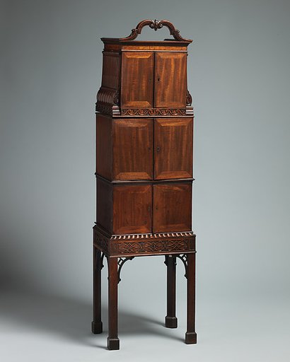 Coin cabinet