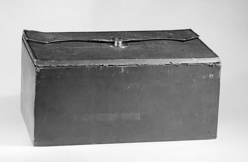Case with tray and drawers (part of a set)
