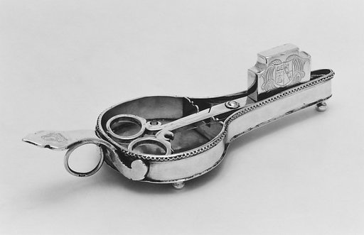 Snuffers and tray
