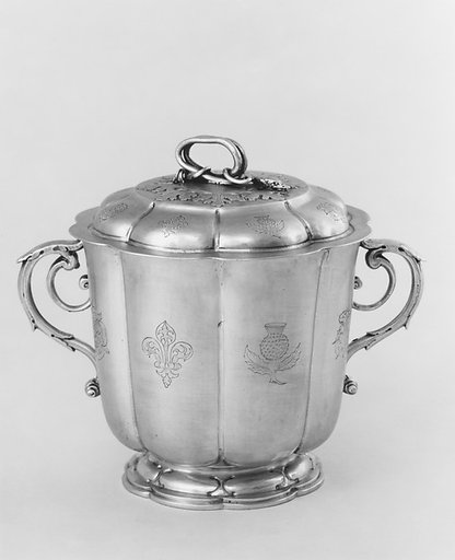 Cup with cover