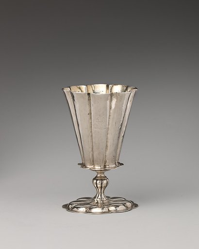 Wine cup