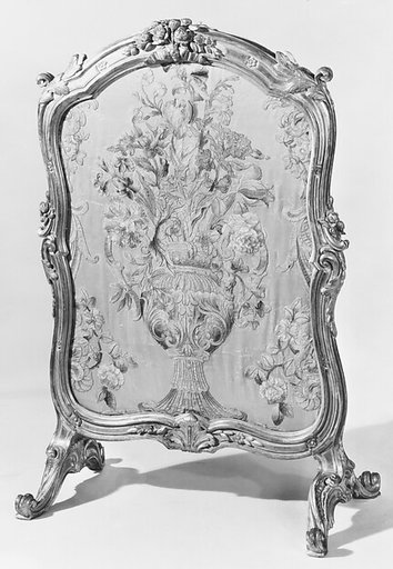 Fire screen