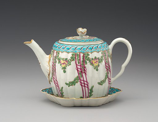 Teapot with cover and stand (part of a service)