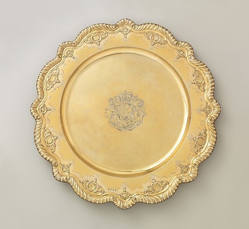 Sideboard dish