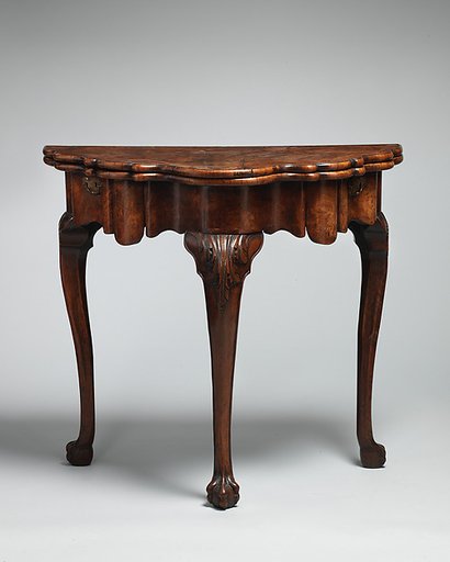 Card table