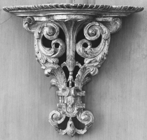 Pair of wall brackets
