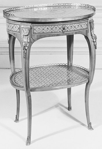 Oval table