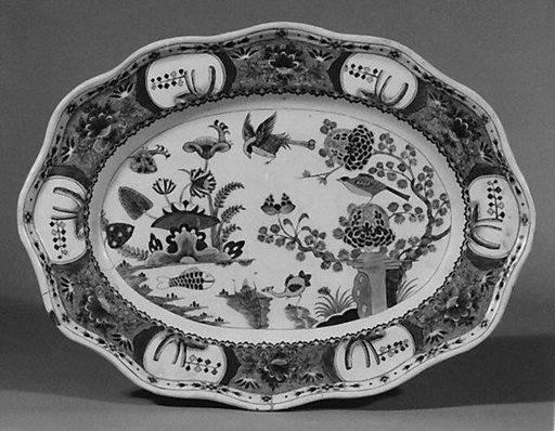 Oval dish