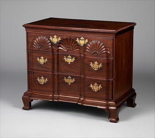 Chest of drawers