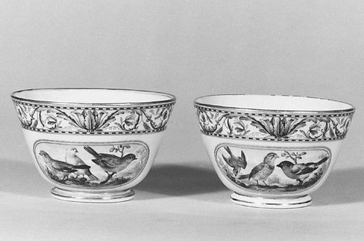 Teacup (part of a service)
