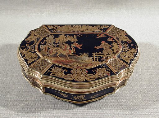 Snuffbox