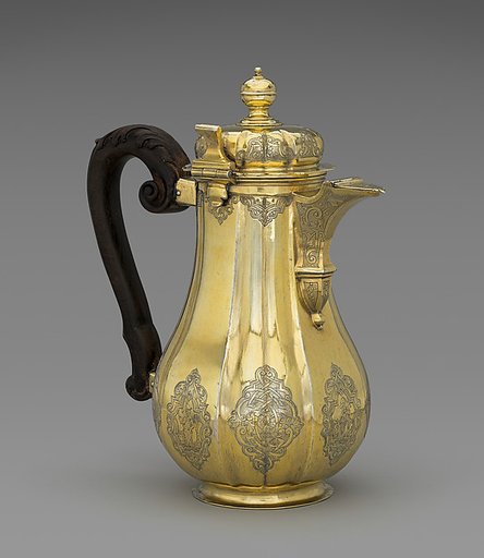 Chocolate pot