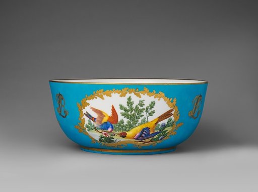 Punch bowl (jatte à punch) (part of a service)