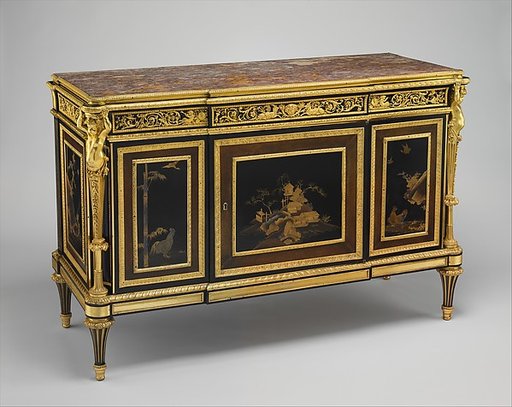 Commode (commode à vantaux) (part of a set)