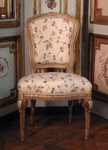 Side chair