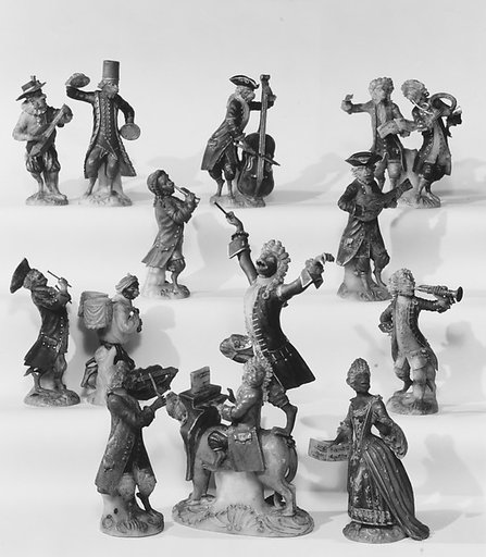 Statuette belonging to a monkey orchestra