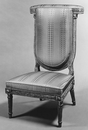 Side chair (voyeuse à genoux)