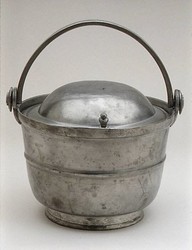 Dinner pail with cover (porte-dîner)