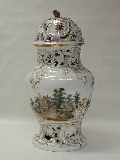 Potpourri vase