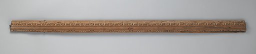 Molding fragment