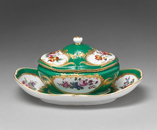 Sugar bowl (one of four) (part of a service)