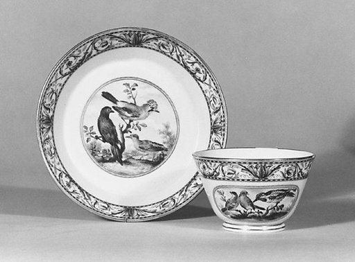 Saucer (part of a service)