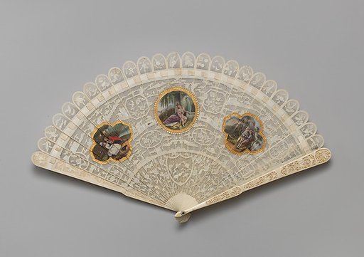 Brisé fan, with representations of pastoral scenes flanking Venus and Cupid