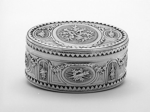 Snuffbox