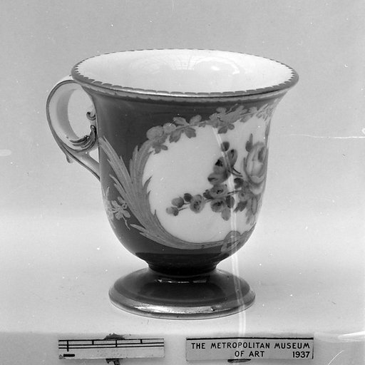 Ice cream cup (Tasse à glace) (part of a service)