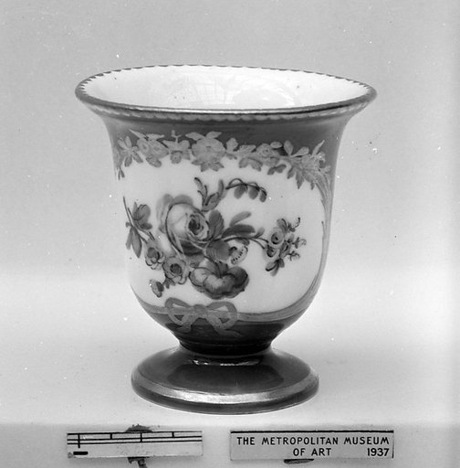 Ice cream cup (Tasse à glace) (part of a service)