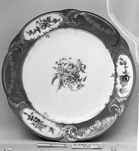 Plate (Assiette à palmes) (1 of 102) (part of a service)