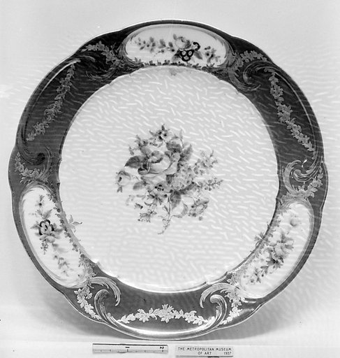 Plate (Assiette à palmes) (1 of 102) (part of a service)