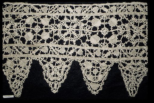 Lace border
