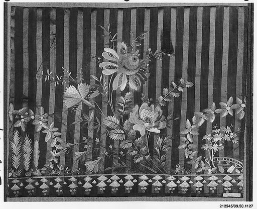 Dress border