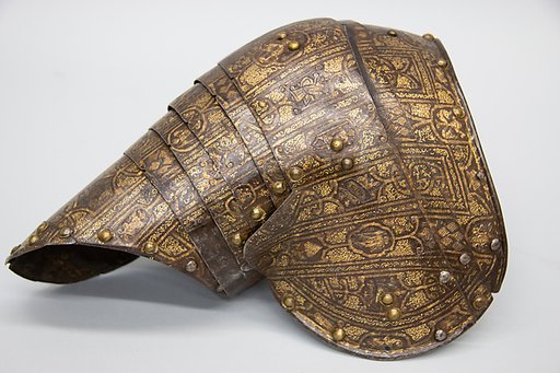 Pauldron and Rerebrace