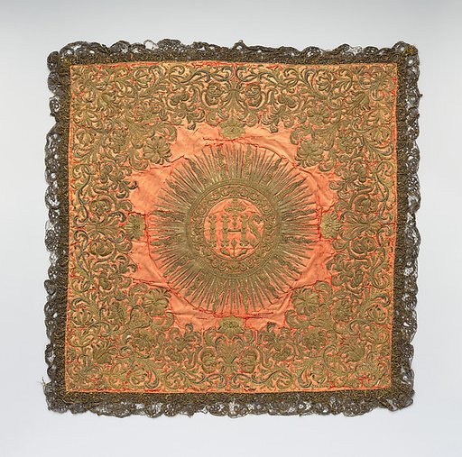 Chalice veil