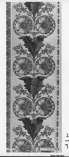 Border for wall fabric