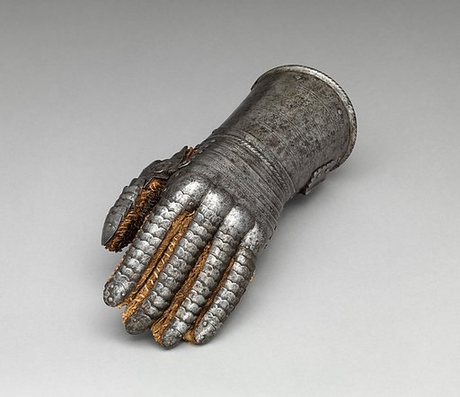 Left-Hand Duelling Gauntlet