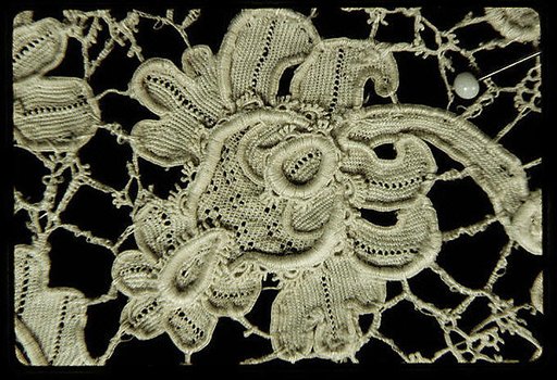 Border (one of a pair)