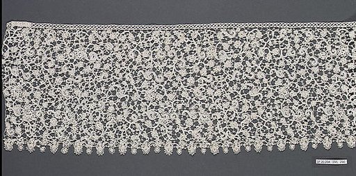 Border (one of three joined)