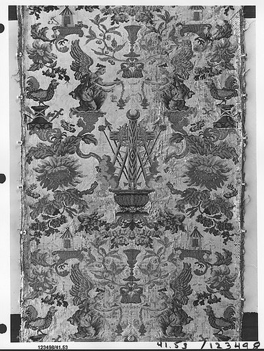 Length of silk with Instruments of the Passion