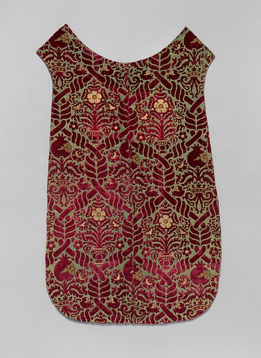 Chasuble back