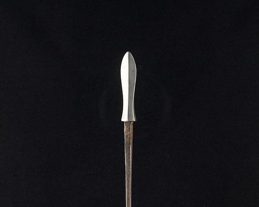 Arrowhead (<i>Yanone</i>)