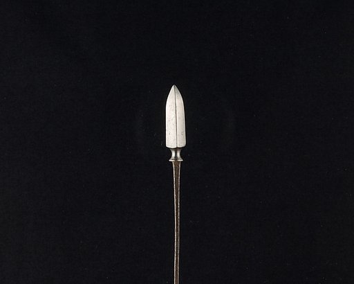 Arrowhead (<i>Yanone</i>)