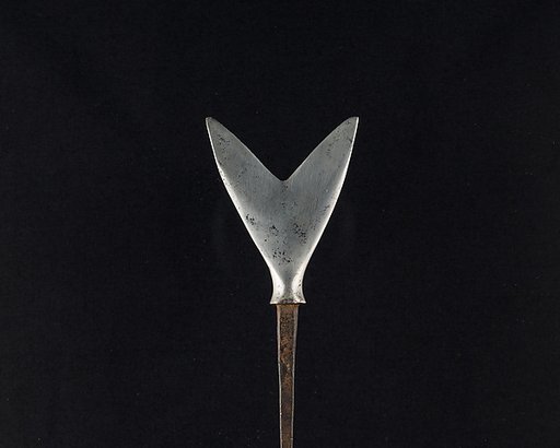 Arrowhead (<i>Yanone</i>)