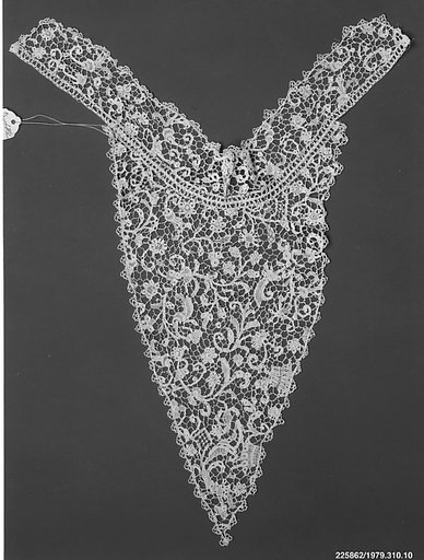 Collar and vestee